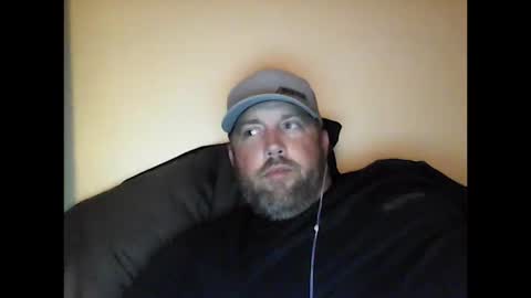 Snapshot of ace2 chatting on 10-13-25, 01:05 ace2 online show from 10-13-25, 01:05