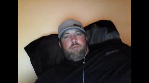 Snapshot of ace2 chatting on 10-18-25, 02:14 ace2 online show from 10-18-25, 02:14