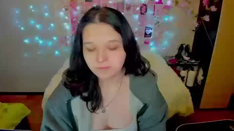 Kate online show from 03-11-26, 01:55