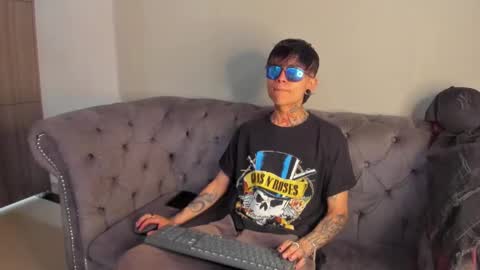 Acid Milo online show from 12-15-24, 04:26