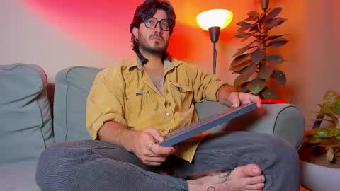 Snapshot of ackerman_eren_ chatting on 09-15-25, 09:53 R. online show from 09-15-25, 09:53