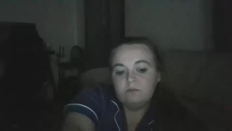 southeast Girl online show from 11-03-25, 01:40