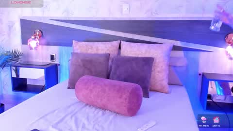  Adaa  online show from 11-25-25, 05:07