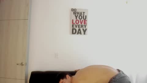 Snapshot of adaam_collins_ chatting on 02-09-26, 02:43 addam online show from 02-09-26, 02:43