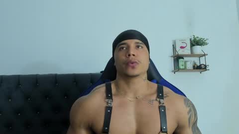 adam boss online show from 04-06-26, 09:05