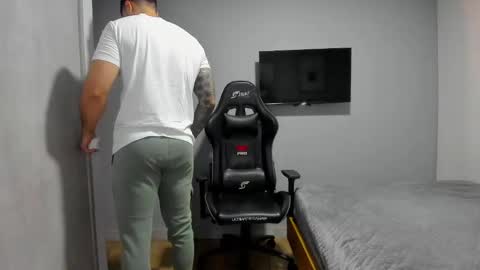 adam clarke online show from 02-26-25, 04:45