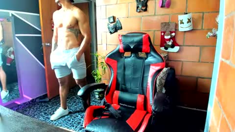 Adam Valencia online show from 12-23-24, 03:12