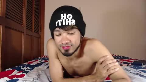 instagram  adam x256 online show from 01-24-25, 09:15