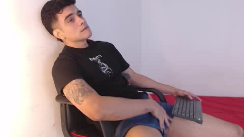 Hello guys excuse my absence I will be absent for several days for health reasons I hope you understand thank you very much. online show from 10-30-25, 05:09