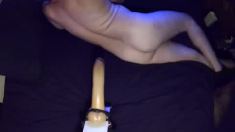 Snapshot of adamineve chatting on 02-12-25, 04:33 adamineve online show from 02-12-25, 04:33