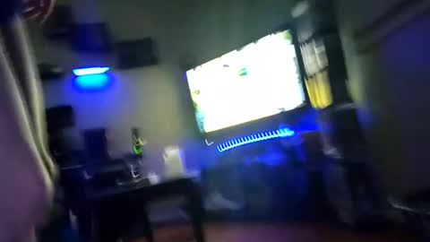 adamllamas online show from 12-31-24, 02:51