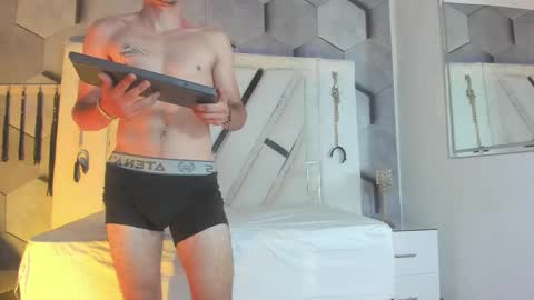 adammendoza34 online show from 09-24-25, 03:10