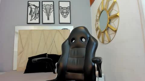 Adams Bobby online show from 12-19-25, 11:28