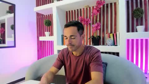 Im Adams Sanz online show from 02-04-26, 07:31