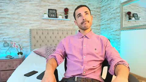 Im Adams Sanz online show from 02-06-26, 08:12