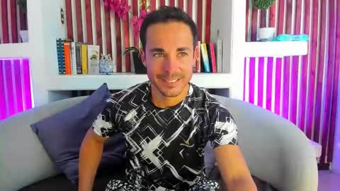 Im Adams Sanz online show from 02-26-26, 07:24