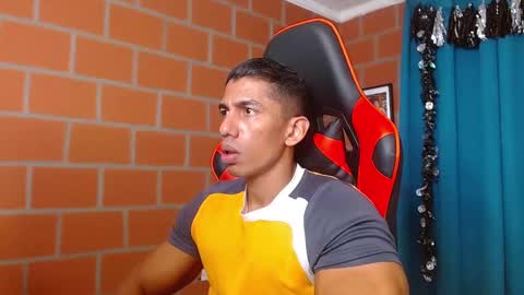 Snapshot of adan_sin1 chatting on 12-05-24, 06:44 Adan Sin online show from 12-05-24, 06:44