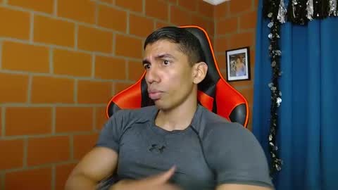 Snapshot of adan_sin1 chatting on 01-04-25, 07:02 Adan Sin online show from 01-04-25, 07:02