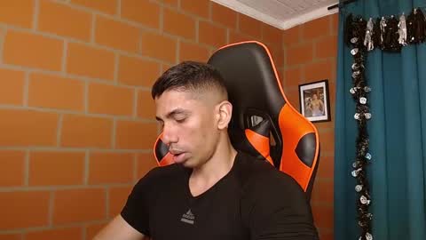 Snapshot of adan_sin1 chatting on 01-06-25, 08:50 Adan Sin online show from 01-06-25, 08:50