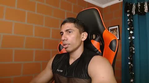 Snapshot of adan_sin1 chatting on 01-22-25, 05:59 Adan Sin online show from 01-22-25, 05:59