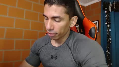 Snapshot of adan_sin1 chatting on 01-25-25, 02:14 Adan Sin online show from 01-25-25, 02:14