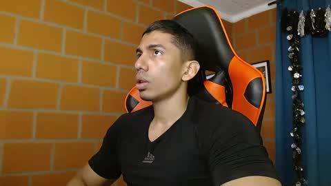 Snapshot of adan_sin1 chatting on 02-04-25, 02:53 Adan Sin online show from 02-04-25, 02:53