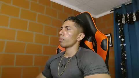 Snapshot of adan_sin1 chatting on 02-18-25, 06:47 Adan Sin online show from 02-18-25, 06:47