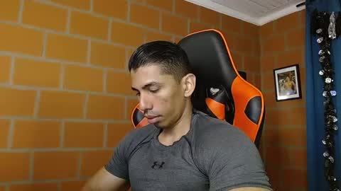 Snapshot of adan_sin1 chatting on 02-24-25, 02:26 Adan Sin online show from 02-24-25, 02:26