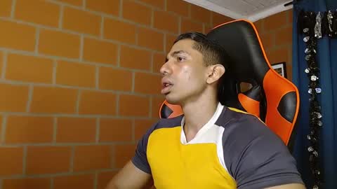 Snapshot of adan_sin1 chatting on 02-27-25, 02:54 Adan Sin online show from 02-27-25, 02:54