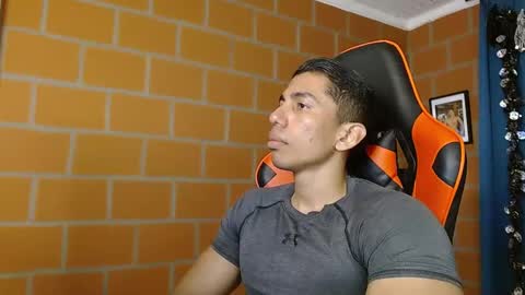 Snapshot of adan_sin1 chatting on 03-01-25, 06:11 Adan Sin online show from 03-01-25, 06:11