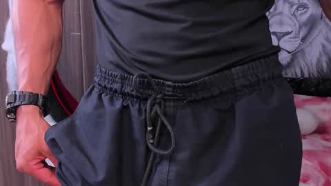 Snapshot of adan_sin1 chatting on 10-14-25, 04:52 Adan Sin online show from 10-14-25, 04:52