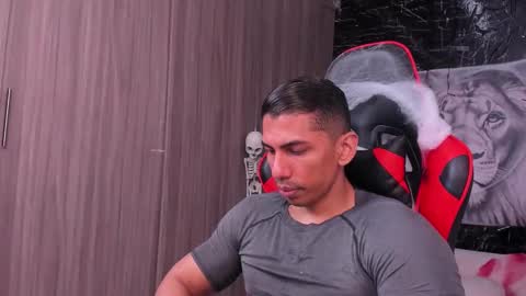 Snapshot of adan_sin1 chatting on 10-18-25, 04:08 Adan Sin online show from 10-18-25, 04:08