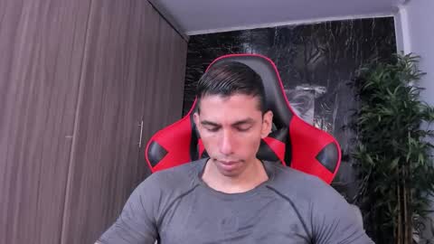 Snapshot of adan_sin1 chatting on 04-18-26, 02:32 Adan Sin online show from 04-18-26, 02:32
