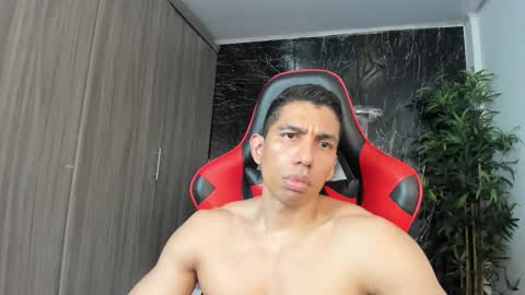 Snapshot of adan_sin1 chatting on 04-18-26, 07:07 Adan Sin online show from 04-18-26, 07:07