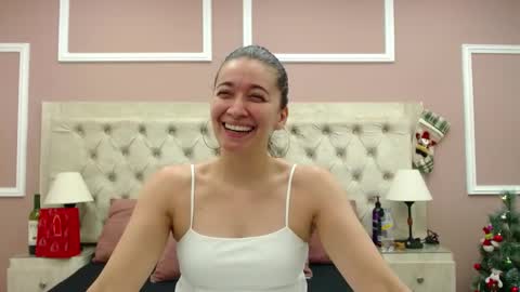 Snapshot of adarussell chatting on 12-07-24, 01:07 Adda online show from 12-07-24, 01:07