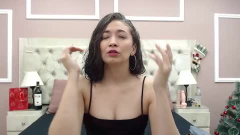 Snapshot of adarussell chatting on 12-21-24, 01:10 Adda online show from 12-21-24, 01:10