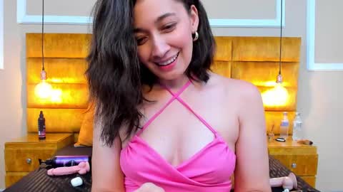 Snapshot of adarussell chatting on 01-12-25, 08:25 Adda online show from 01-12-25, 08:25