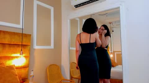 Snapshot of adarussell chatting on 01-28-25, 01:05 Adda online show from 01-28-25, 01:05