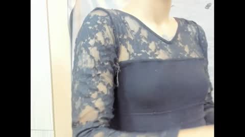 Snapshot of addiflower chatting on 10-26-25, 03:29 addi online show from 10-26-25, 03:29