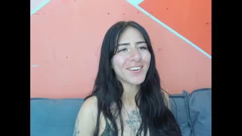 Snapshot of addiflower chatting on 11-05-25, 10:43 addi online show from 11-05-25, 10:43