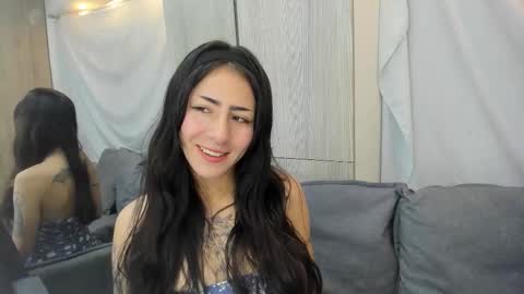 Snapshot of addiflower chatting on 01-13-26, 12:21 addi online show from 01-13-26, 12:21