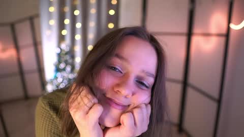 Snapshot of addy_moon chatting on 12-31-24, 07:18 Addy online show from 12-31-24, 07:18