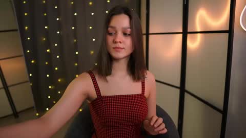 Snapshot of addy_moon chatting on 02-27-25, 05:56 Addy online show from 02-27-25, 05:56