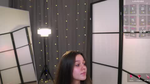 Snapshot of addy_moon chatting on 03-09-25, 06:32 Addy online show from 03-09-25, 06:32