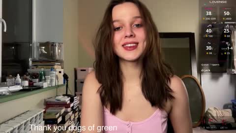 Snapshot of addy_moon chatting on 11-01-25, 03:25 Addy online show from 11-01-25, 03:25