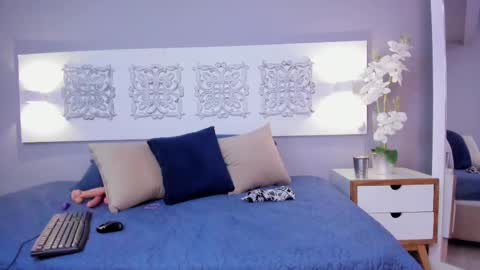 Adela Worsth online show from 03-11-25, 03:56