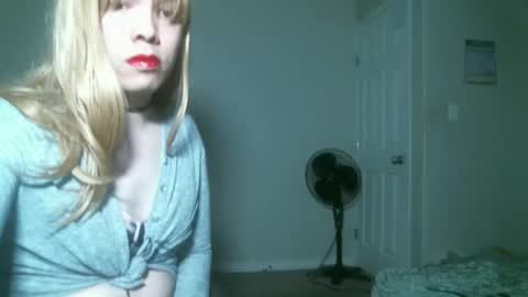 Snapshot of adelaideweight chatting on 10-31-25, 01:39 adelaideweight online show from 10-31-25, 01:39