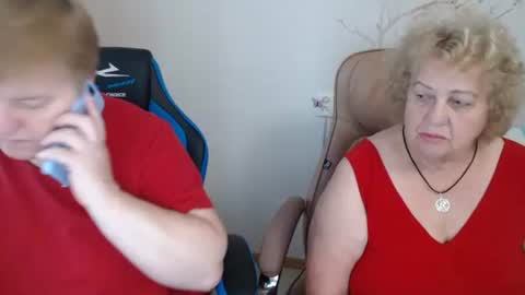 AdelAndSofia online show from 09-17-25, 06:26