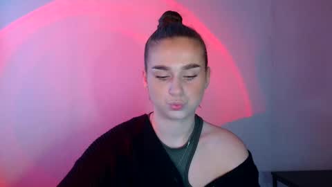 Adele Amore online show from 03-04-25, 10:35