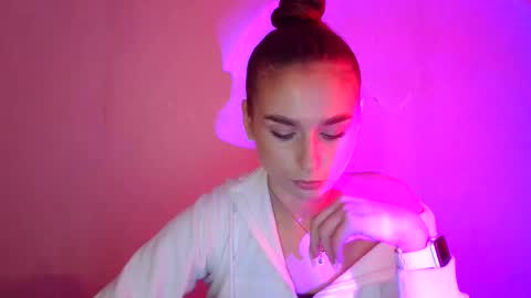 Adele Amore online show from 03-10-25, 10:37